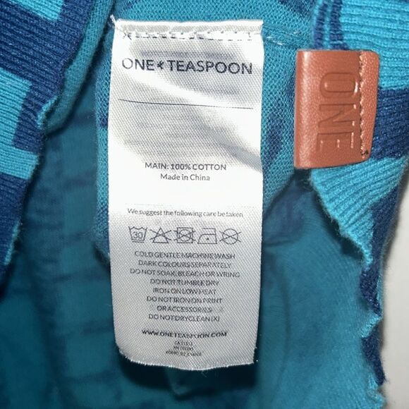 One Teaspoon Blue Long sleeve Printed Oversized Sweater(Size Medium) - Picture 6 of 8